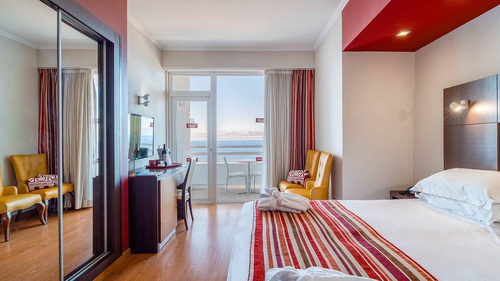 rooms-standard-sea-view