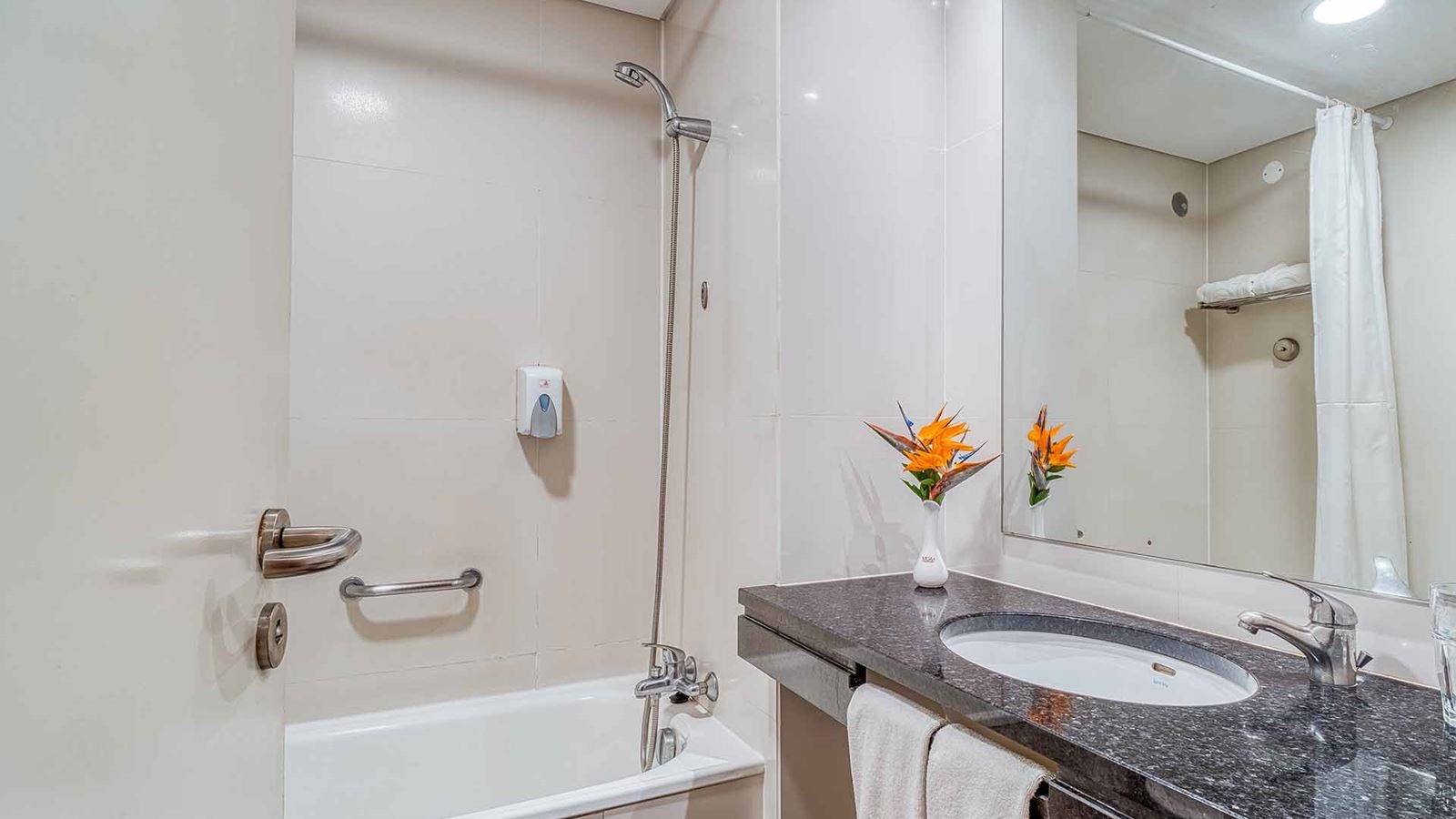 rooms-standard-sea-view