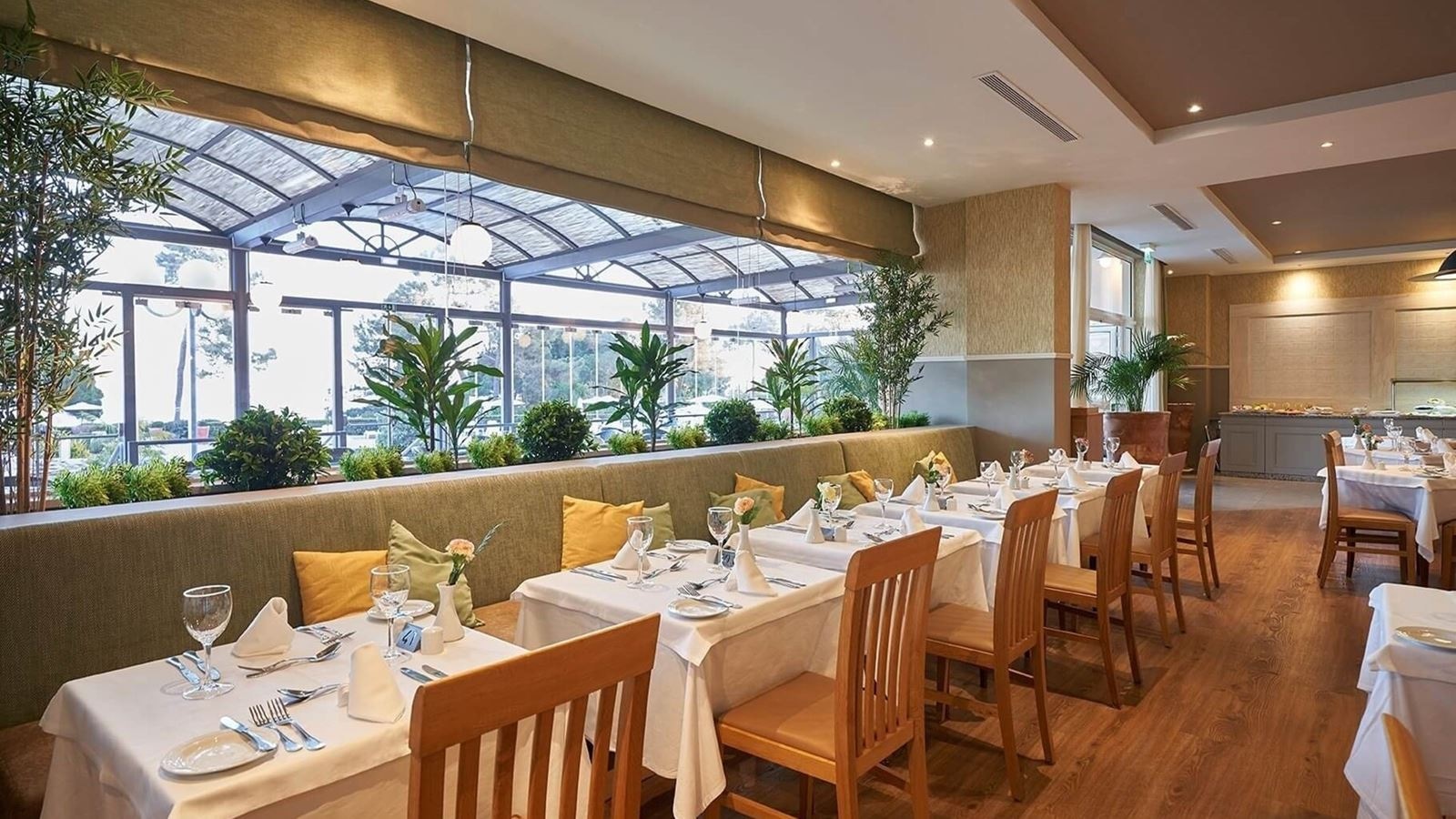 restaurants-madeira-restaurant