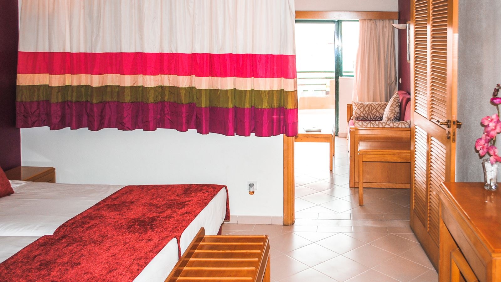 rooms-t1jc-one-bedroom-junior-club