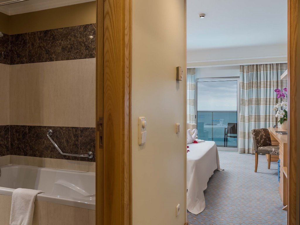 rooms-classic-sea-view