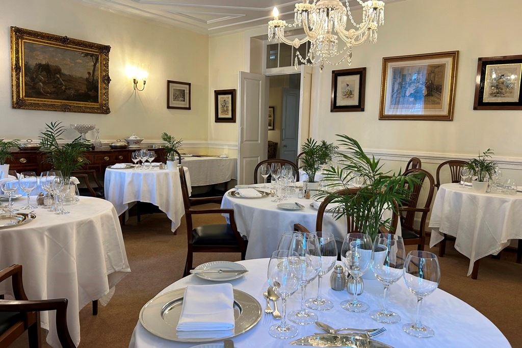 restaurants-restaurants