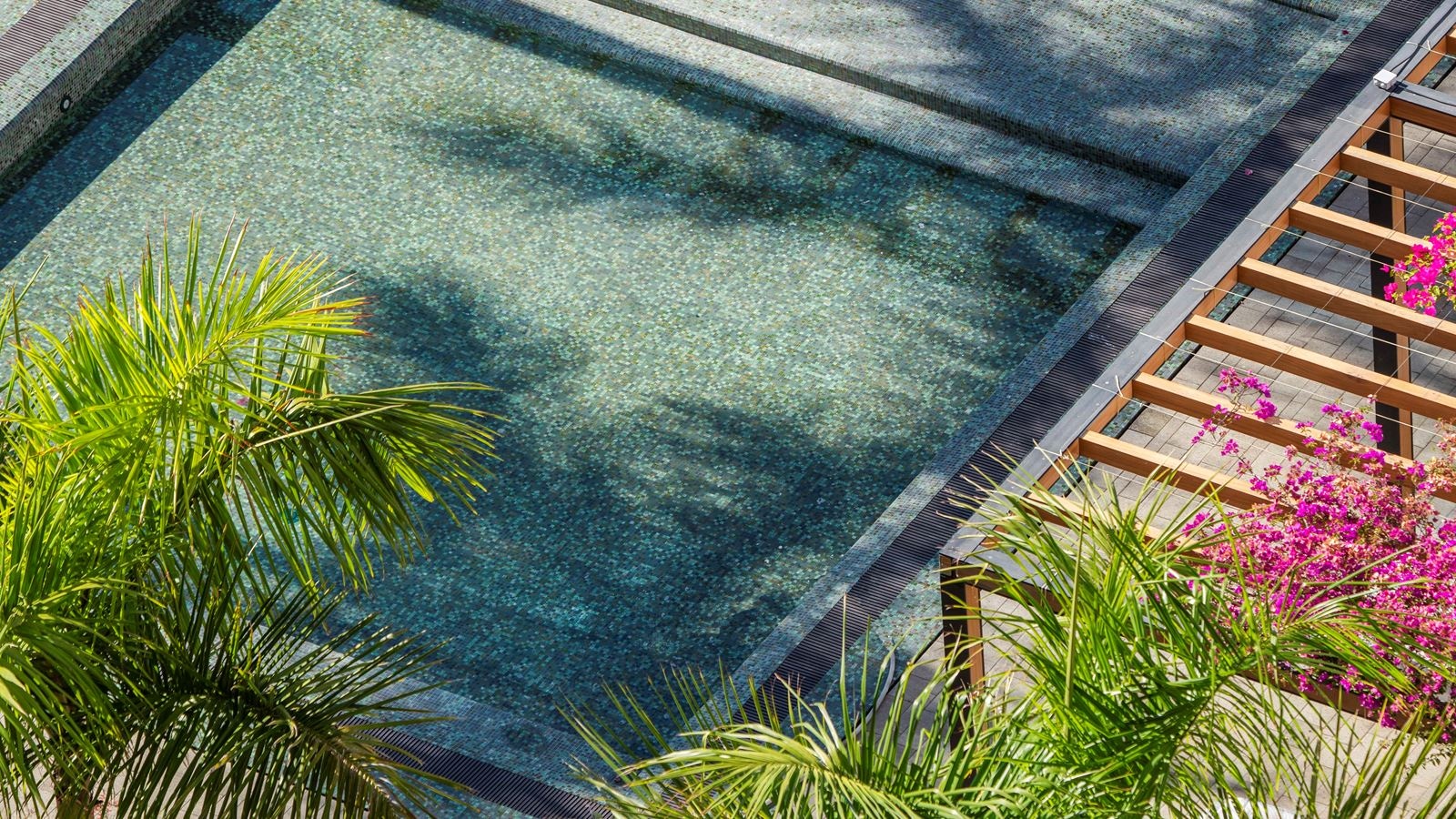 pools-outdoor-childrens-pool