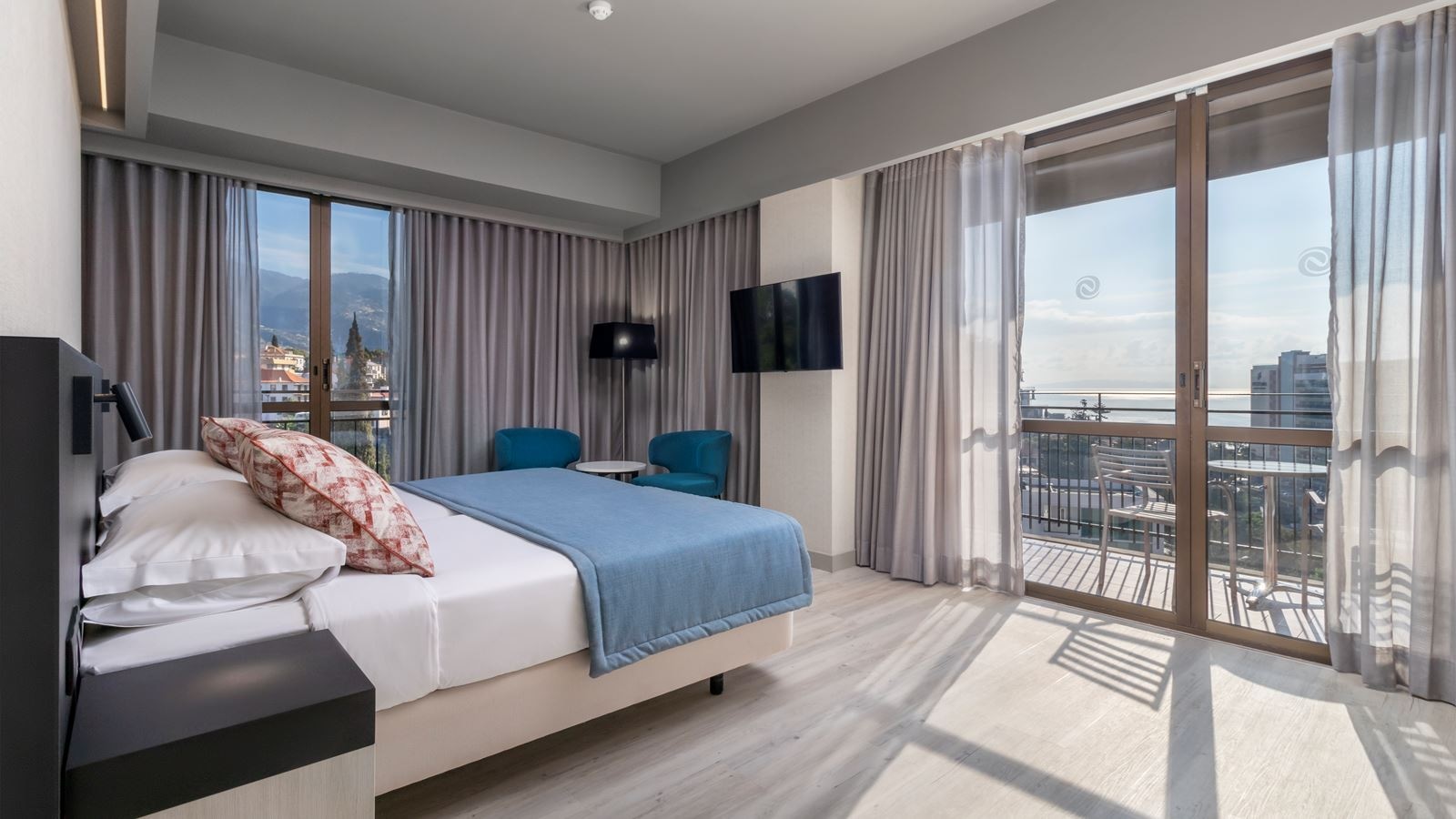 rooms-superior-double-room