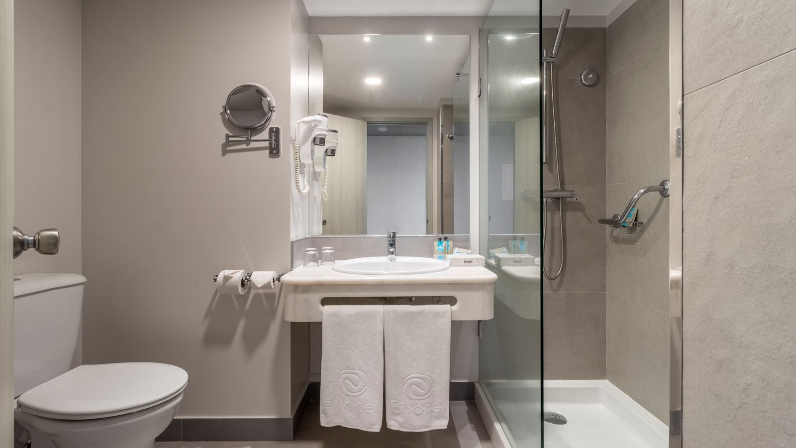 rooms-standard-doubleroom-sea-view