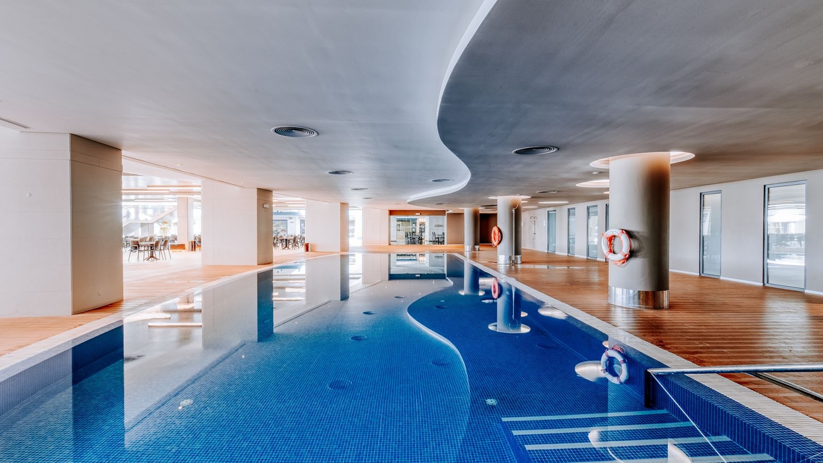 pools-indoor-pool