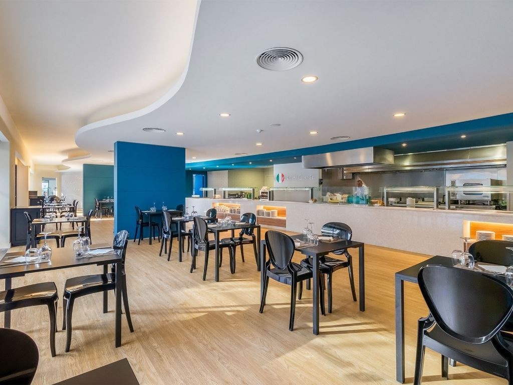 restaurants-vela-di-canale