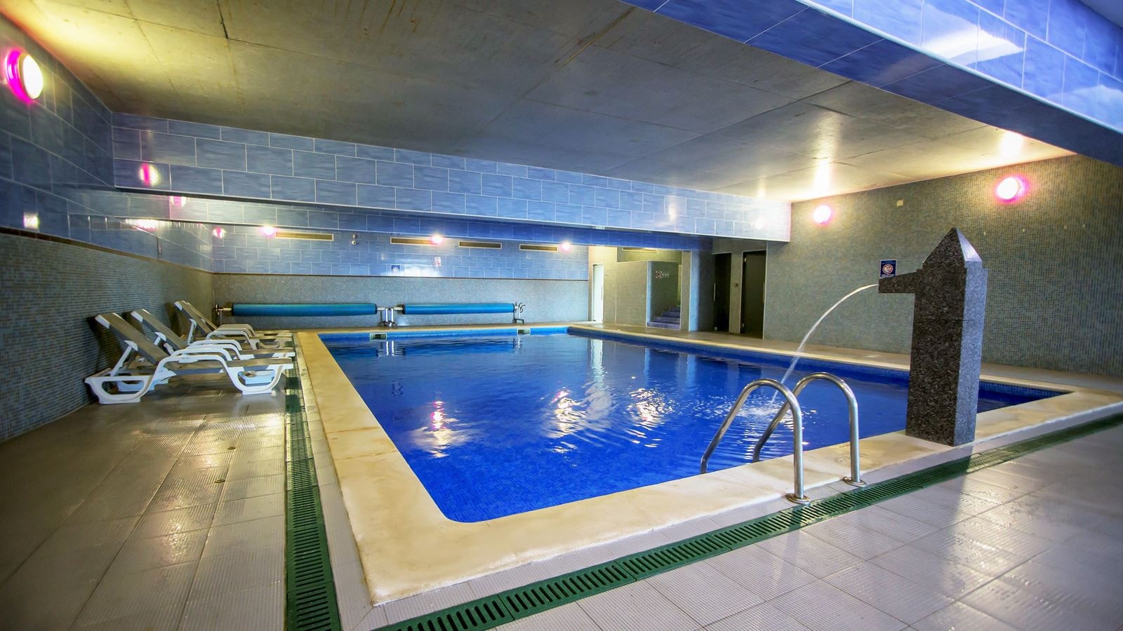pools-indoor-pool