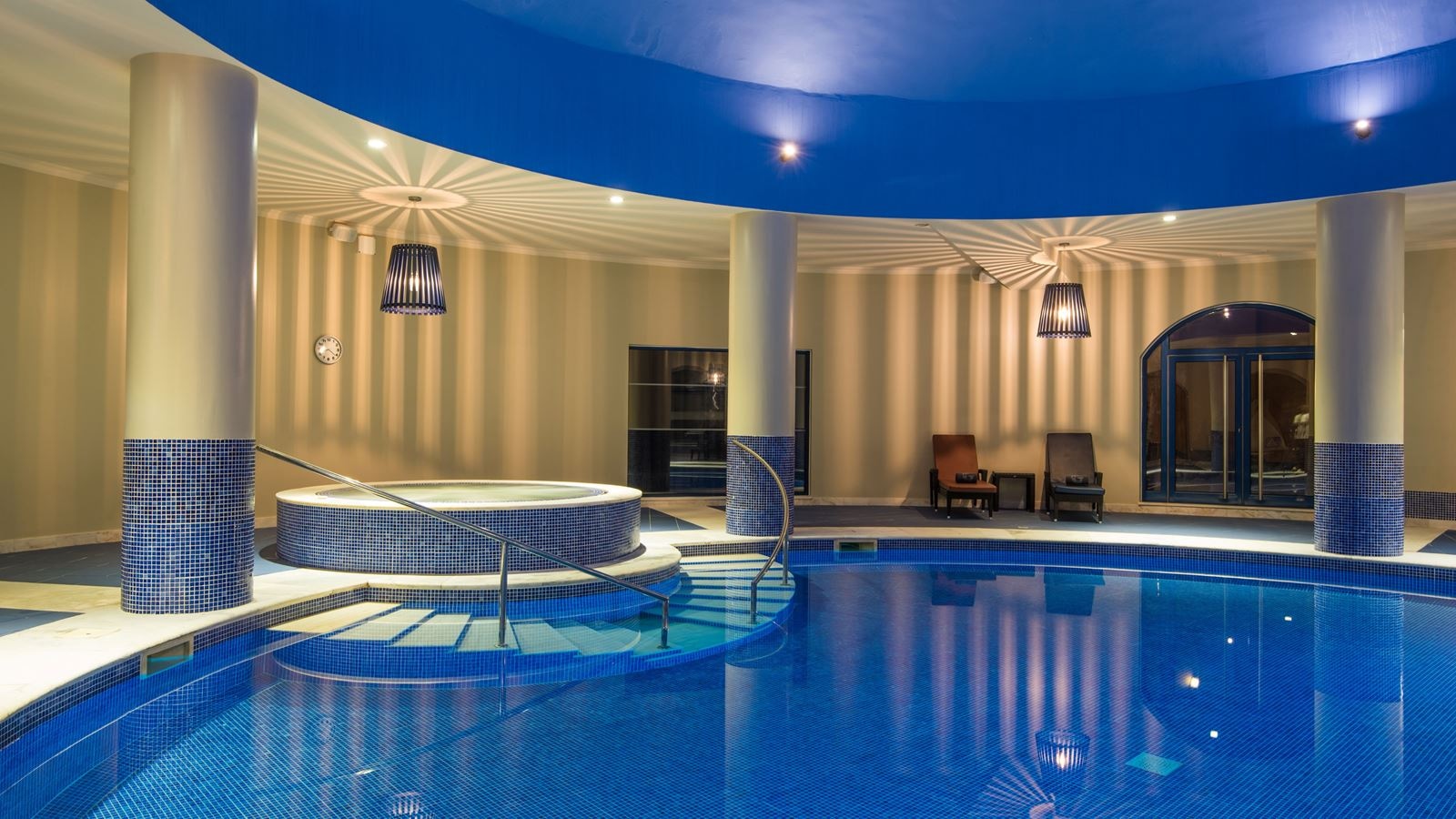pools-indoor-pool
