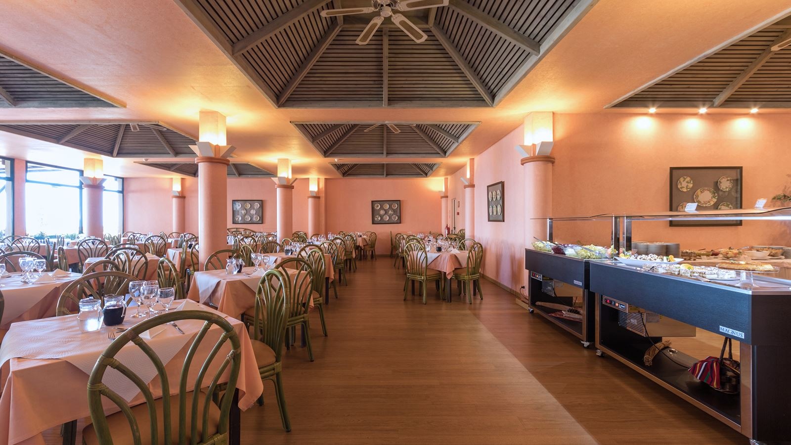 restaurants-tropical