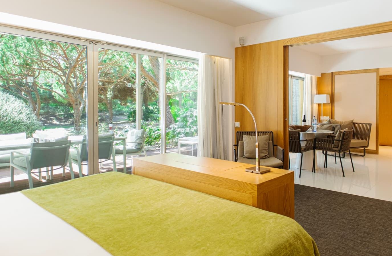 rooms-xj--garden-deluxe-suite