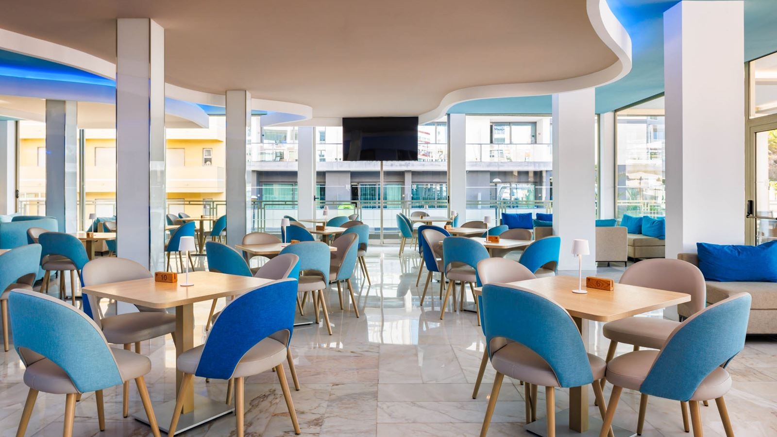 bars-jupiter-snack-bar