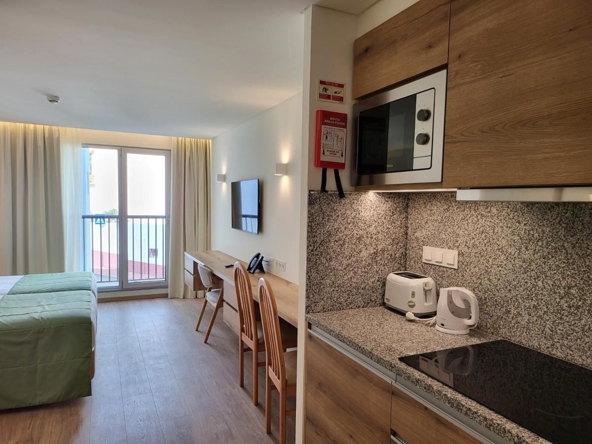 rooms-ts-studio-superior-sea-view