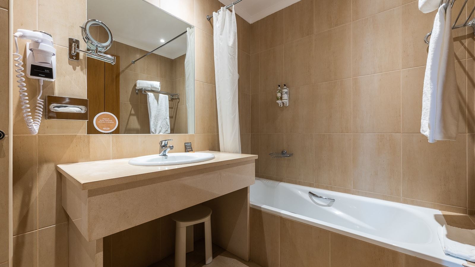 rooms-db--double-twin-standardclassic