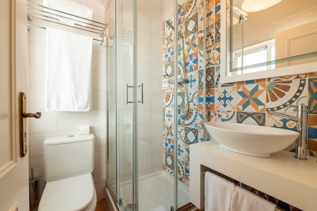 rooms-a2--two-bedroom-townhouse-th4