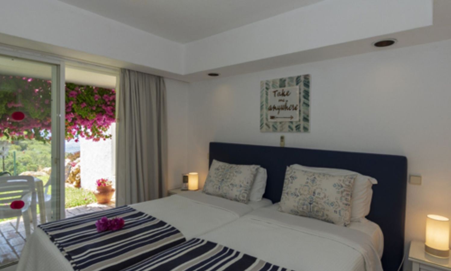 rooms-1v--apartment-1-bedroom-sea-view