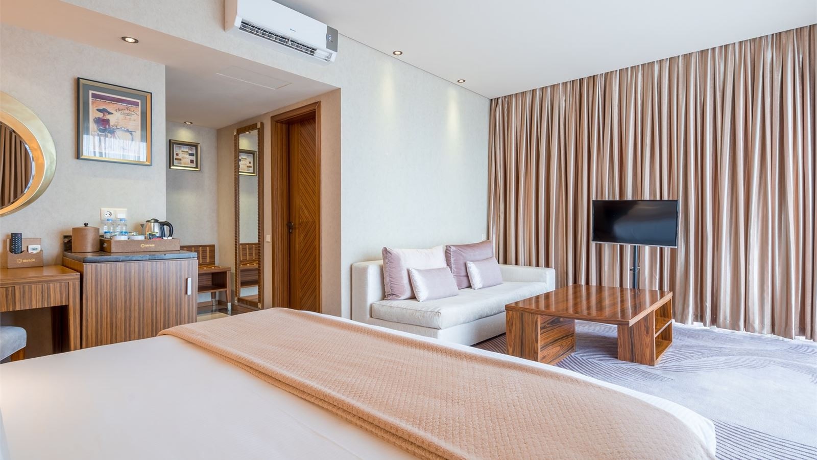 rooms-deluxe-sea-view