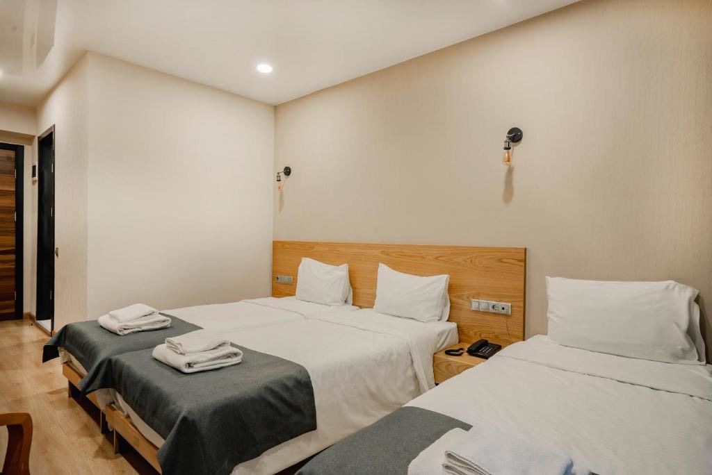 rooms-standard-triple-room