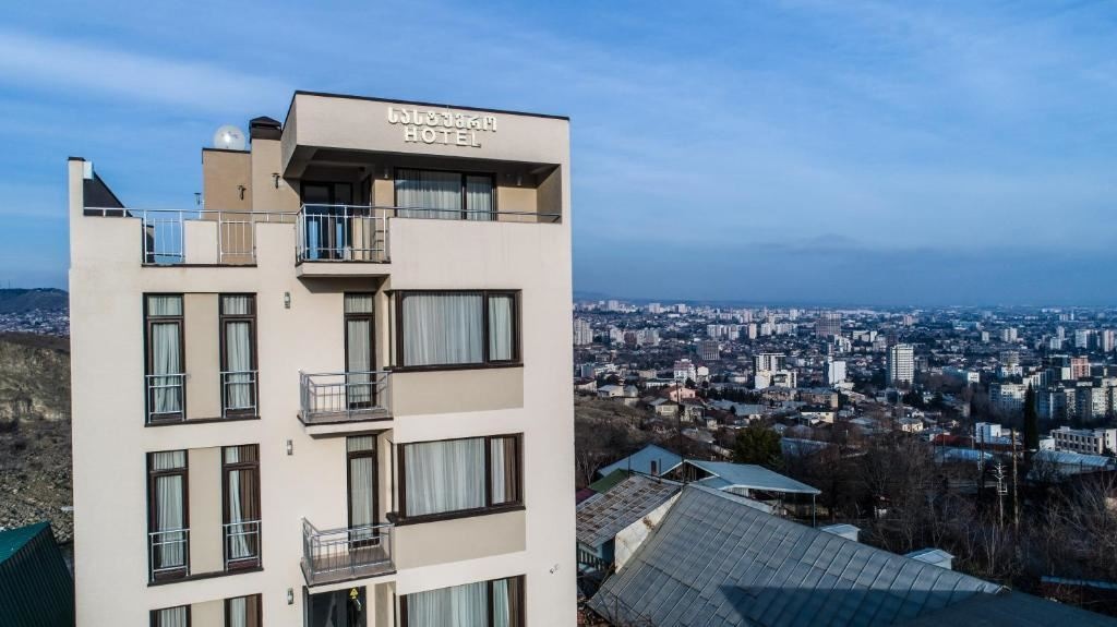 general-main-building