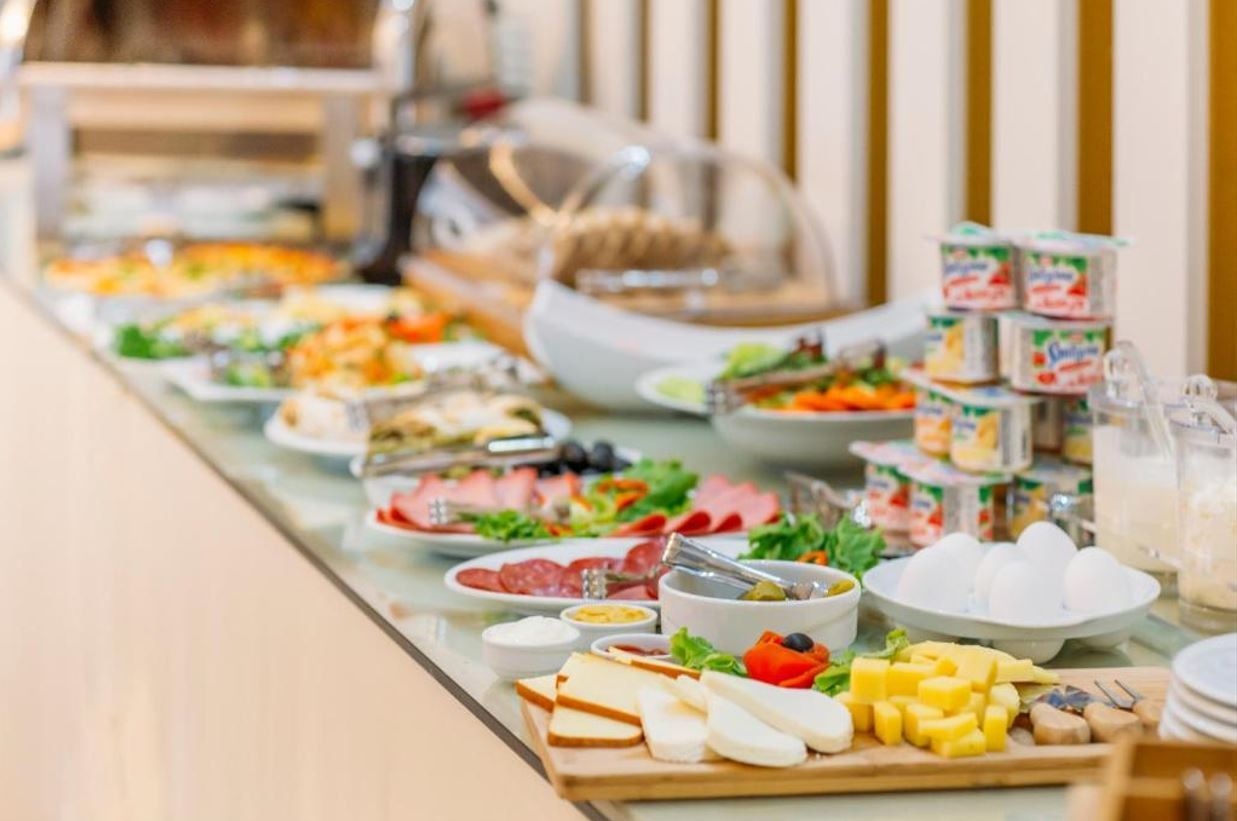 restaurants-restaurant