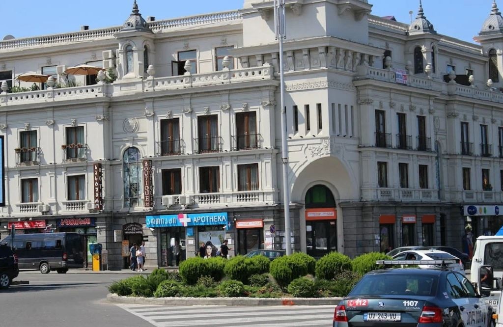 general-main-building