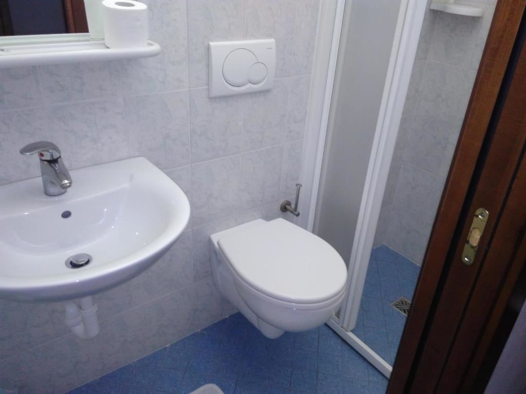 rooms-standard-room-with-balcony