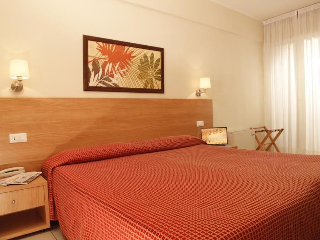 rooms-standard-room-with-balcony