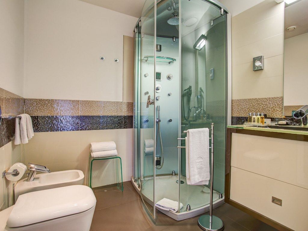 rooms-comfort-room-with-balcony