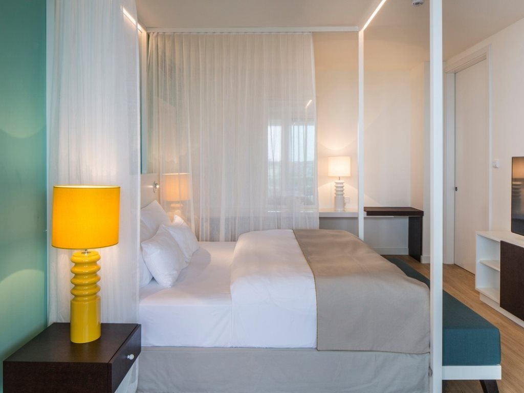 rooms-double-superior-side-sea-view