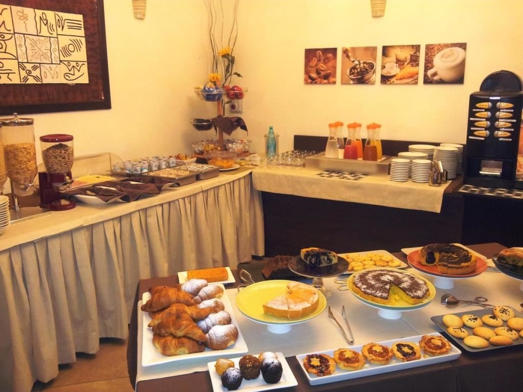 restaurants-restaurant