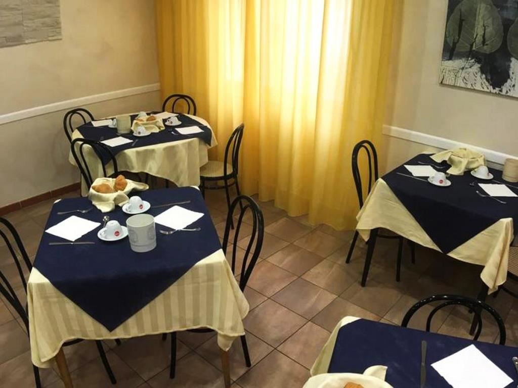 restaurants-restaurant