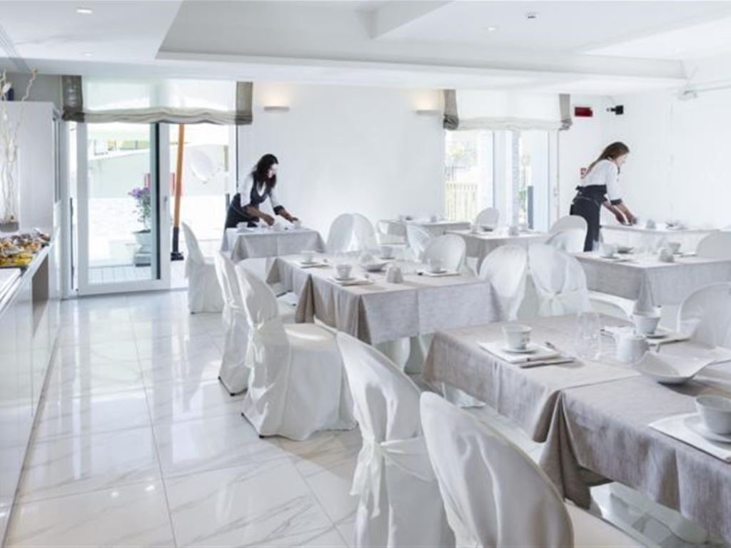 restaurants-breakfast-room