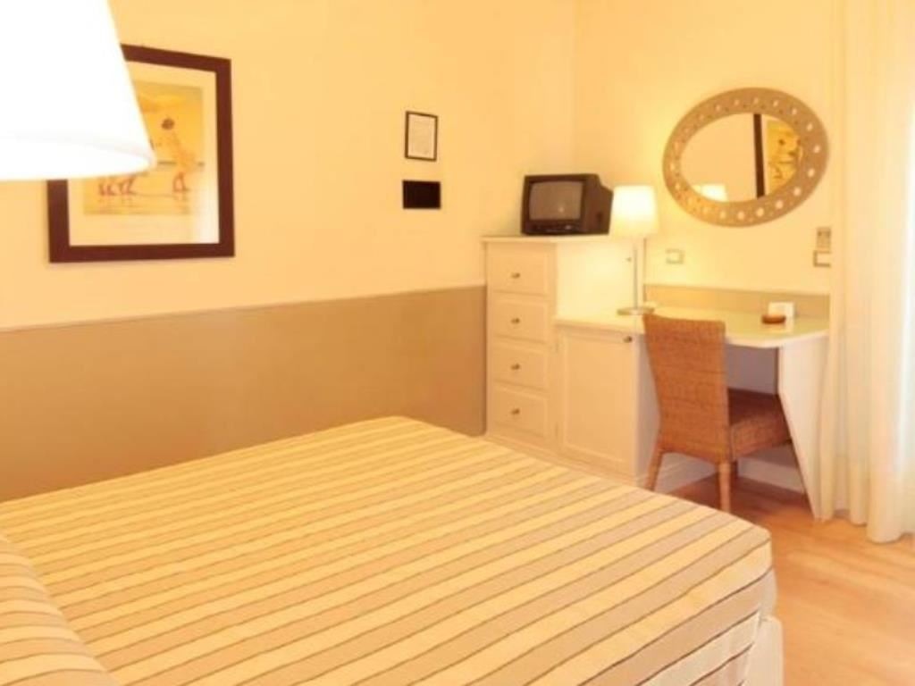 rooms-classic-double-room