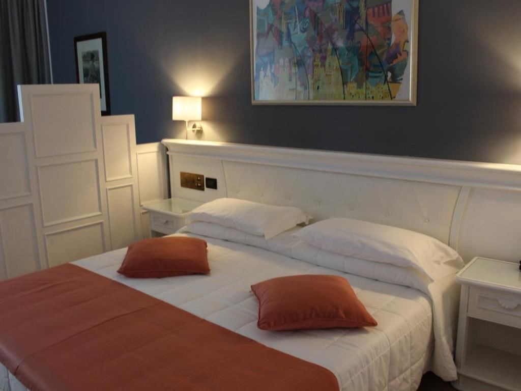 rooms-superior-room-side-sea-view