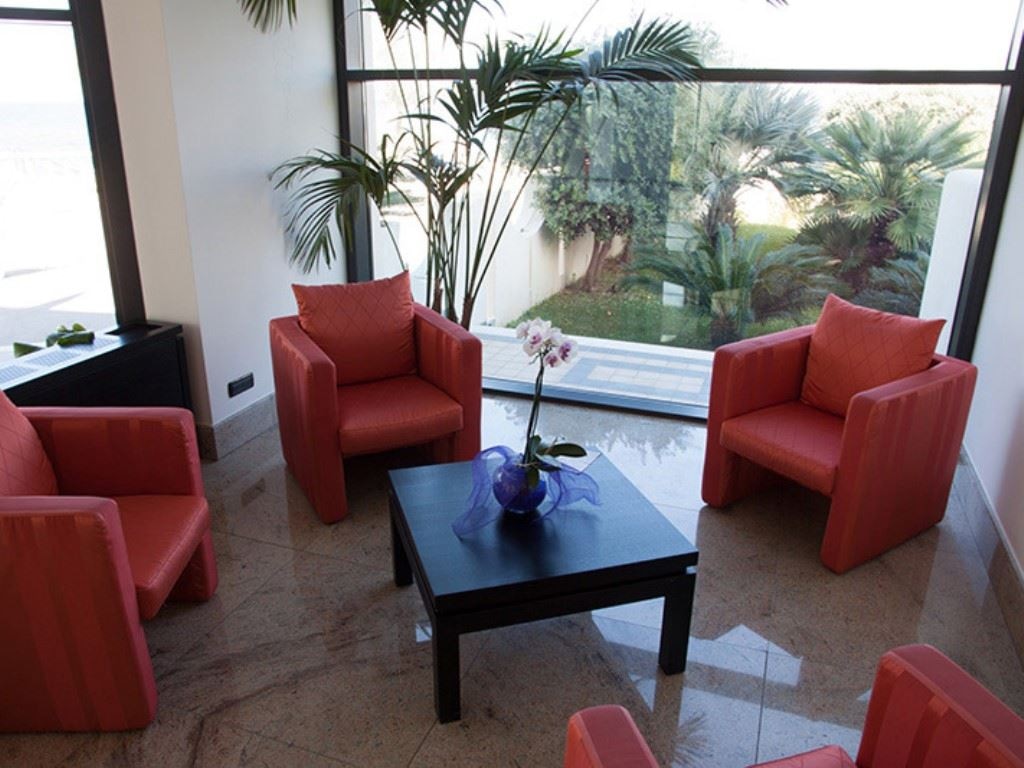 general-main-building