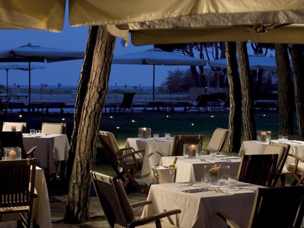 restaurants-restaurant