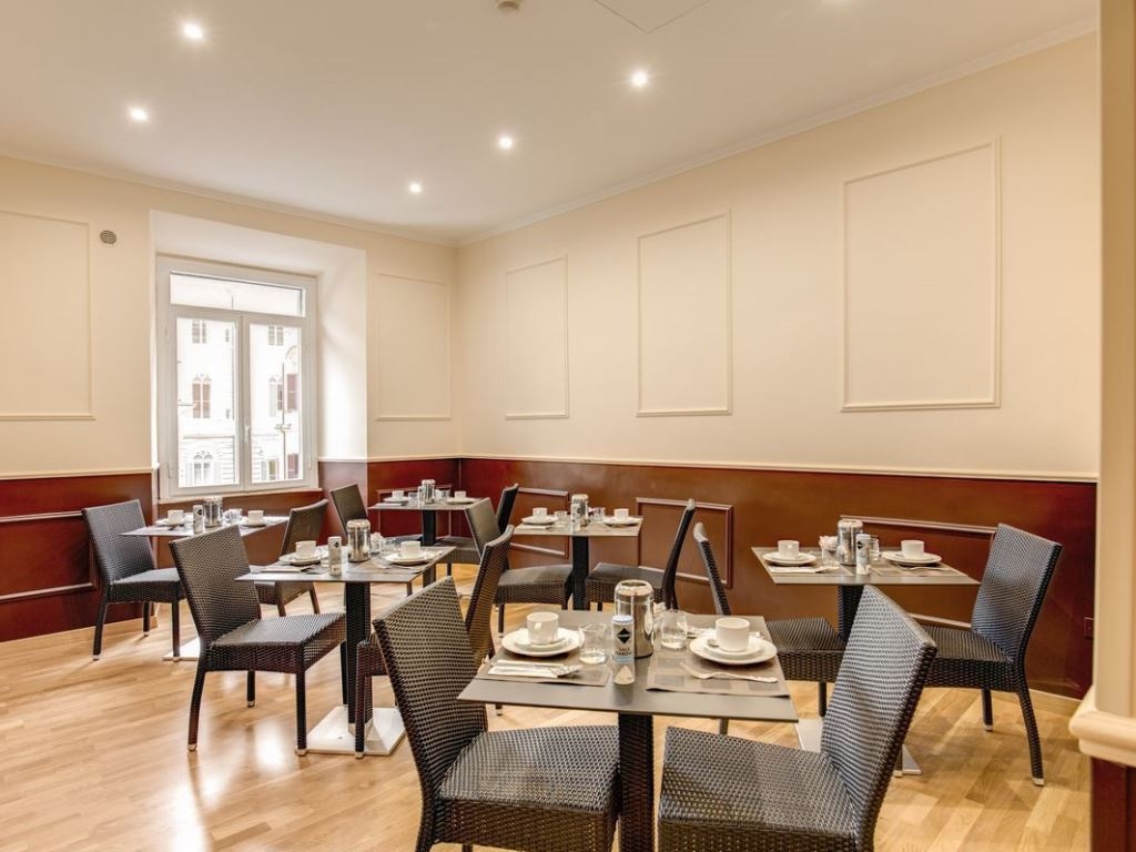 restaurants-breakfast-room