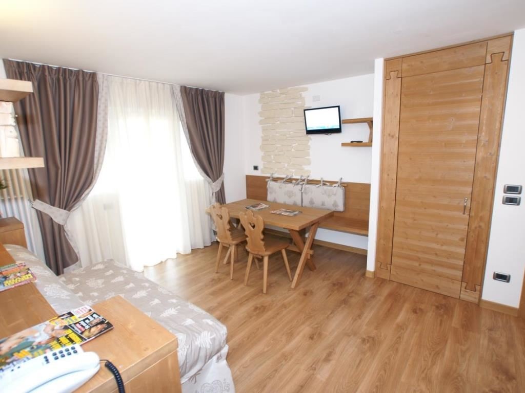 rooms-two-room-apartment