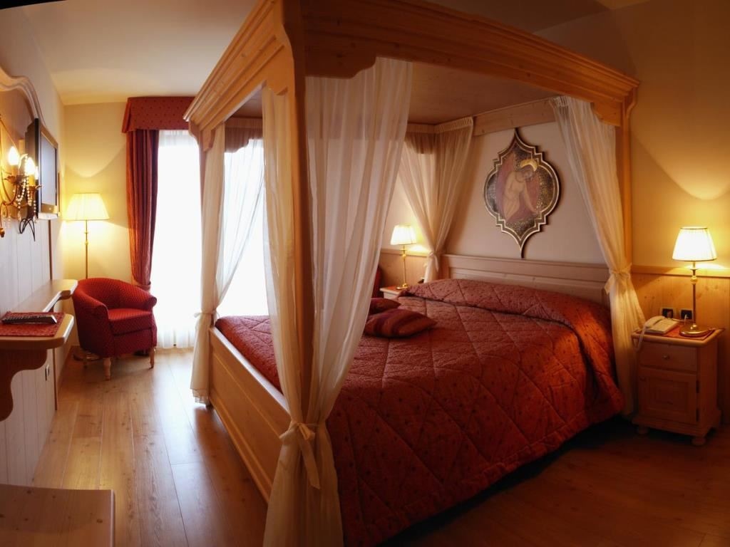 rooms-family-suite-with-family-plan-offer