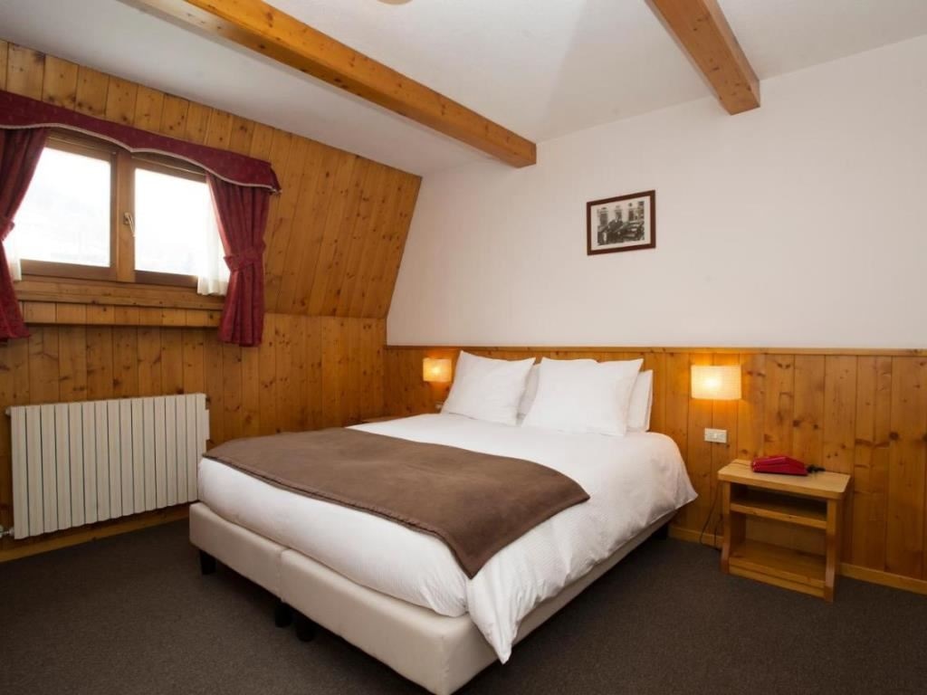 rooms-standard-room-double-single-use