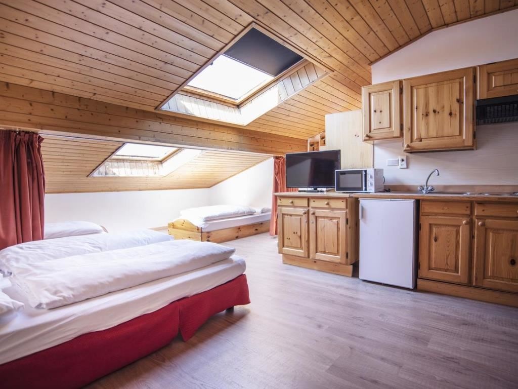 rooms-one-room-apartment