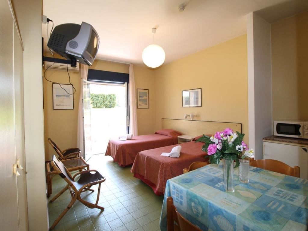 rooms-studio-3-pax-with-balcony-or-patio