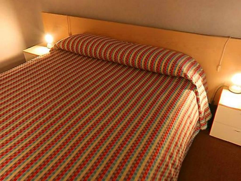 rooms-one-room-apartment-4-pax