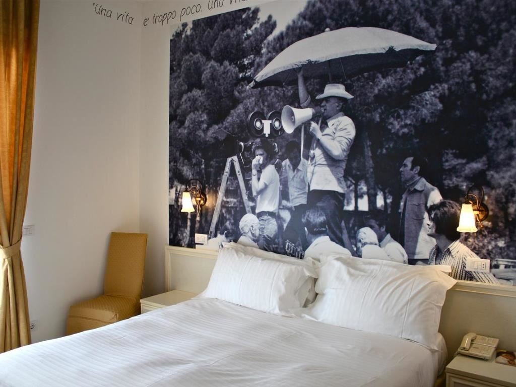 rooms-standard-room-with-balcony