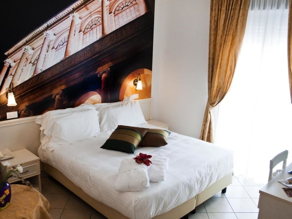 rooms-standard-room-with-balcony