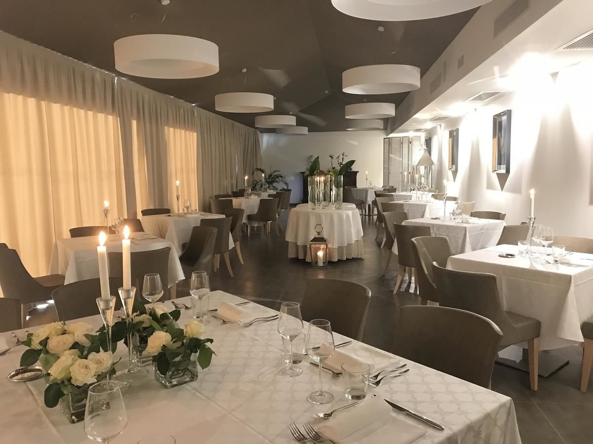 restaurants-restaurant