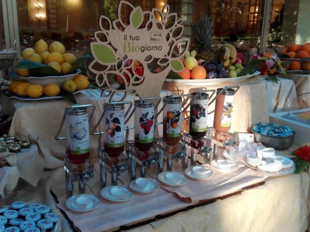 restaurants-breakfast-room