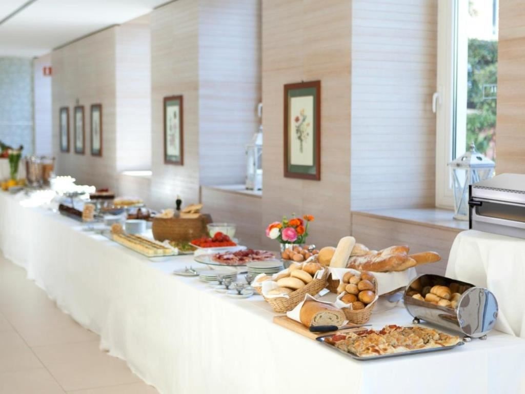 restaurants-restaurant