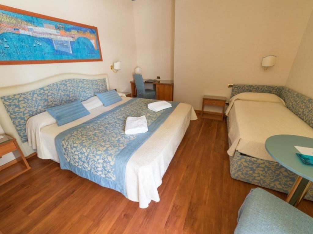 rooms-tripla-superior-vista-montagna