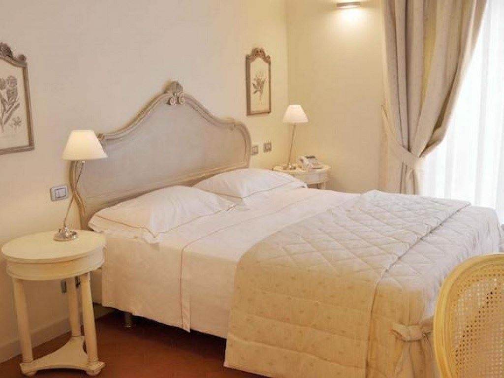 rooms-junior-suite-3-persone